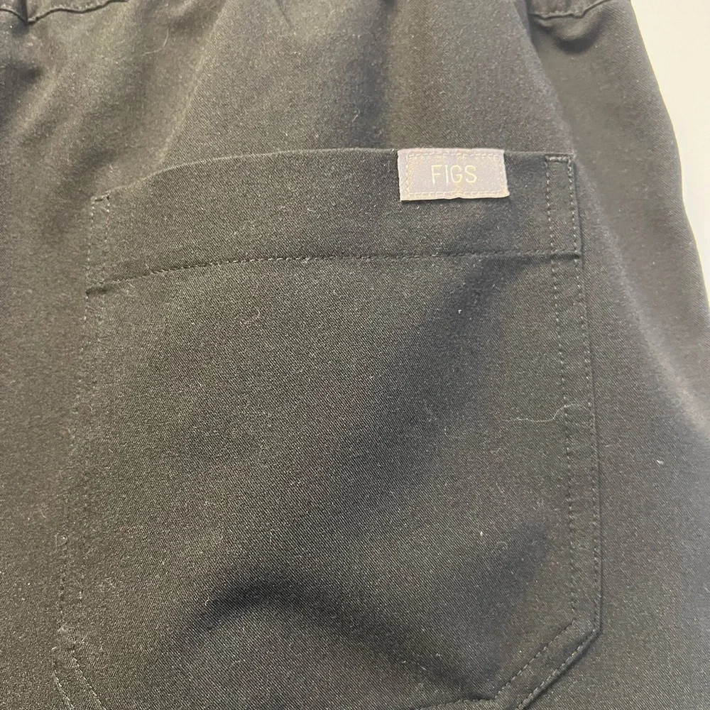 Men’s Figs Pisco Basic Scrub Pants Size Men’s Medium Color Black